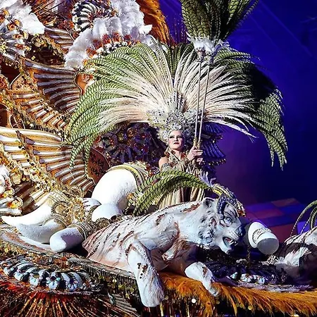 アパート Cecilia Apartmentplaya De Americas *