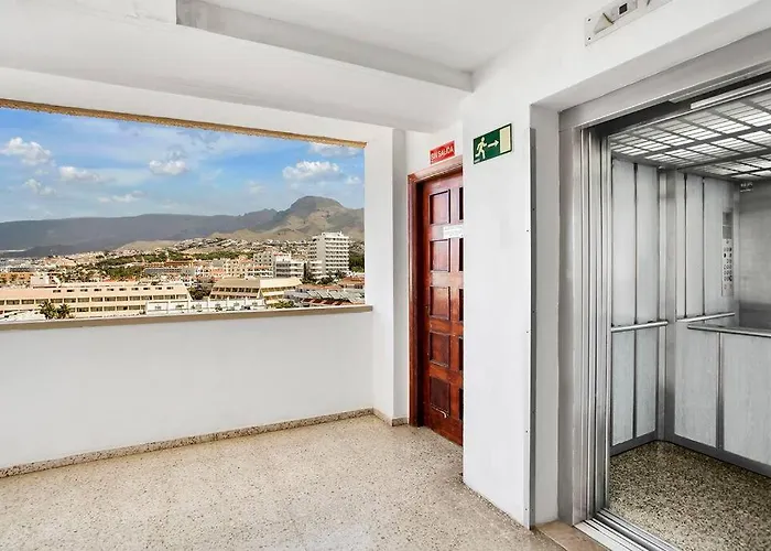 Апартаменты Cecilia Apartmentplaya De Americas Плая-де-лас-Америкас