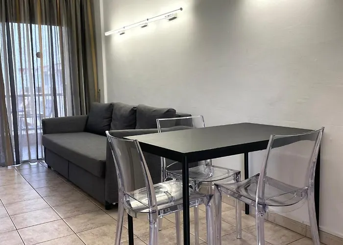 Апартаменты Cecilia Apartmentplaya De Americas *