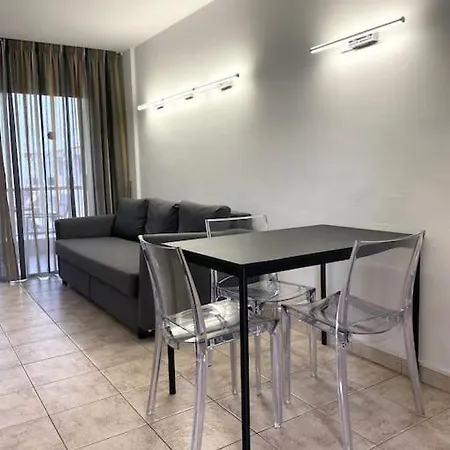 Cecilia Apartmentplaya De Americas 公寓